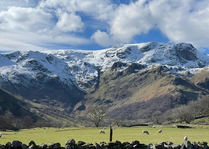 Dunkeld - Close To The District! *